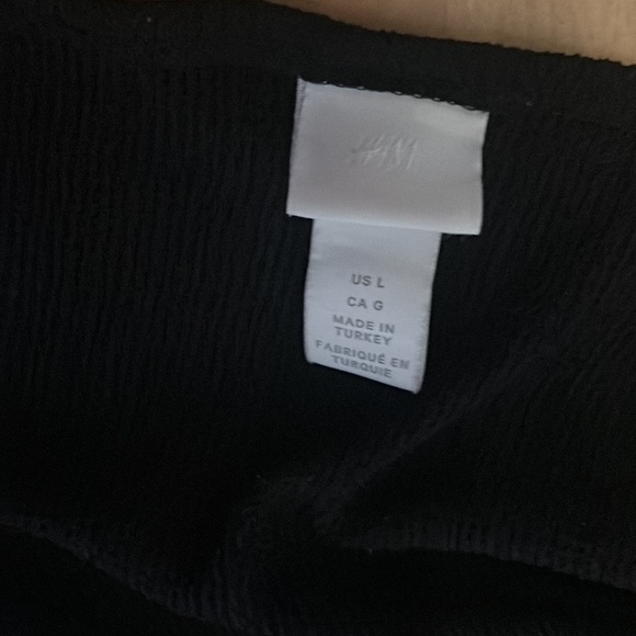 H&M ELEGANT TOP ✨ - Picture 4 of 4